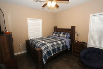 1972 Arkansas Rd in West Monroe, LA - Foto de edificio - Interior Photo
