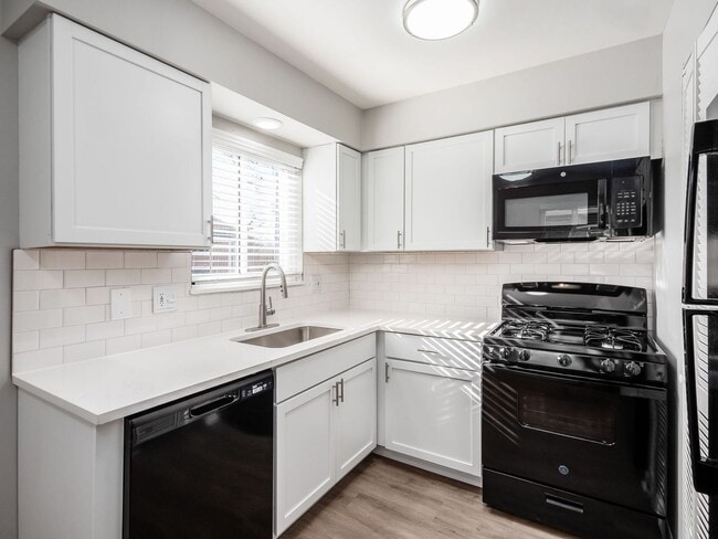 620 Riverview Dr in Columbus, OH - Building Photo - Building Photo