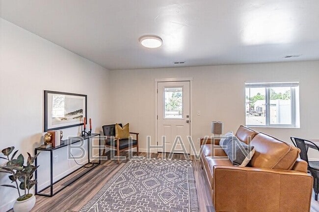 868 Golden Bear Ln in Idaho Falls, ID - Building Photo - Building Photo