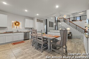 163 Porcupine Ln in San Antonio, TX - Building Photo - Building Photo