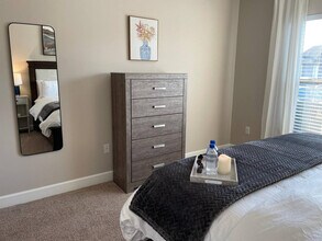 740 Zumstein Ln in Westerville, OH - Foto de edificio - Building Photo