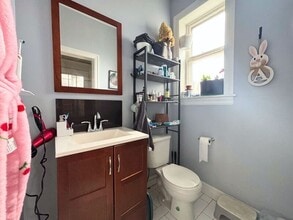 130 Emerald St S in Hamilton, ON - Building Photo - Building Photo