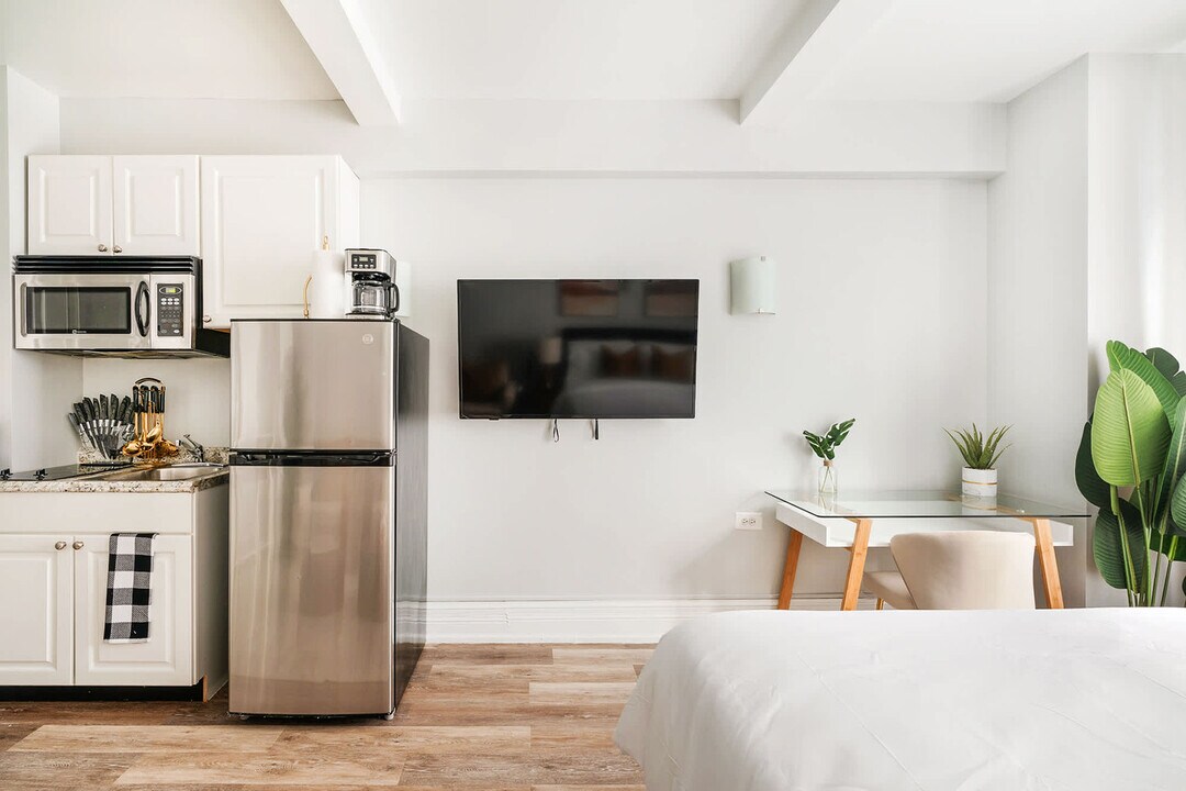 240 W 73rd St in New York, NY - Foto de edificio