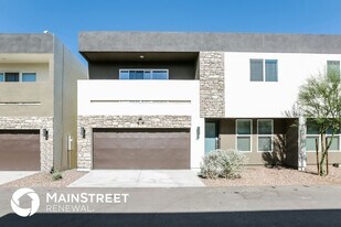 2000 N 36th St in Phoenix, AZ - Building Photo