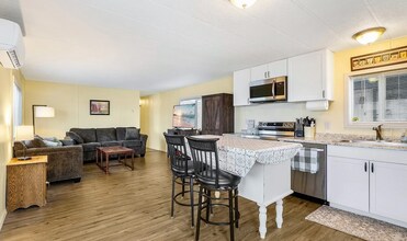 1908 W Marina Dr in Moses Lake, WA - Building Photo - Building Photo