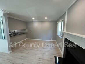 19112 Oceanport Ln in Huntington Beach, CA - Building Photo - Building Photo