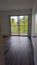 13450 SW 3rd St in Pembroke Pines, FL - Building Photo - Building Photo