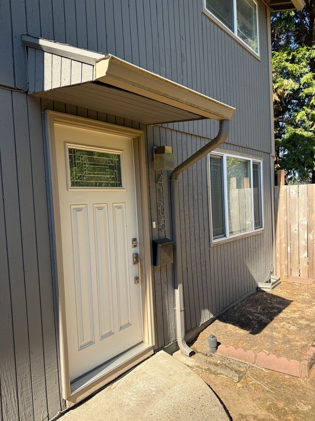 property at 4101-4105-4105 NE Killingsworth St