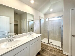 110 Bosco Rd in Hutto, TX - Building Photo - Building Photo