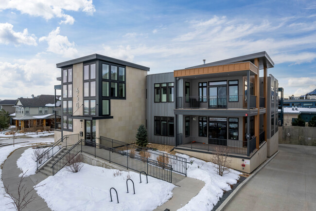 650 Terrace Ave in Boulder, CO - Foto de edificio - Building Photo