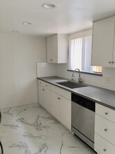507 E Cedar Ave in Burbank, CA - Building Photo - Building Photo