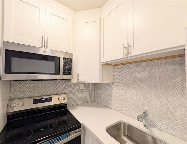 property at 11 Cazenove St
