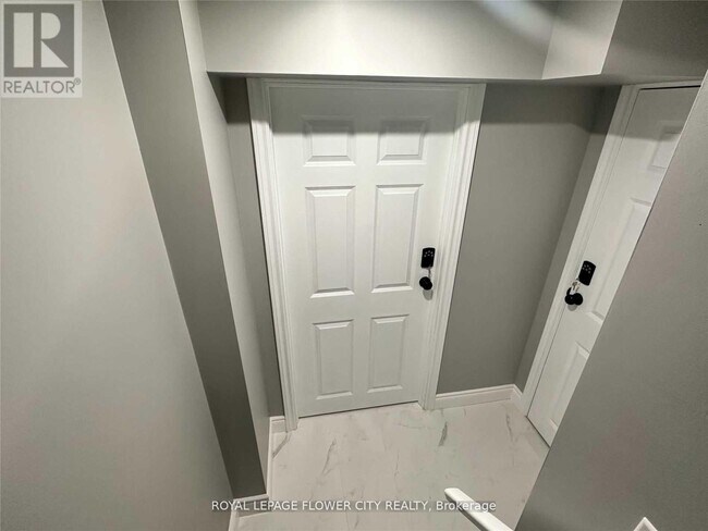 41 Paisley Green Ave in Caledon, ON - Building Photo - Building Photo