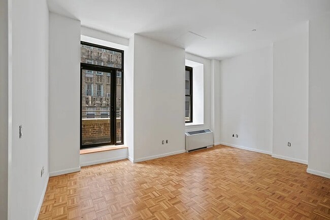 80 John St in New York, NY - Building Photo - Building Photo