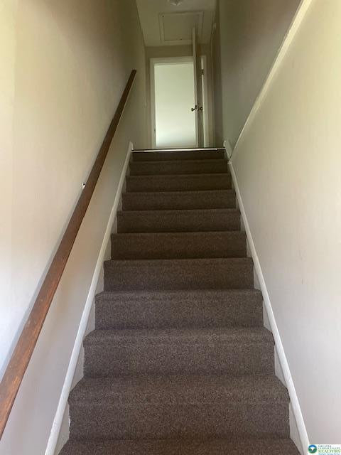 2404 Woodstock Dr in Bethlehem, PA - Building Photo - Building Photo