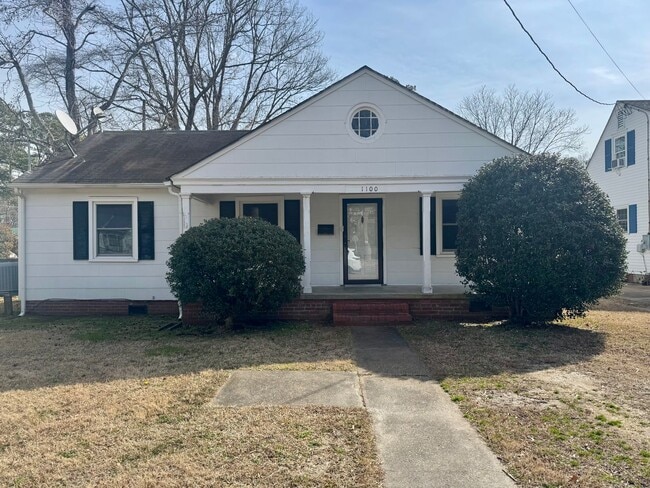 property at 1100 W Williams Cir