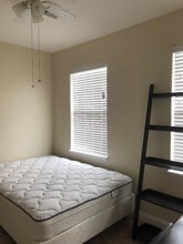 2260 3 Rivers Dr in Orlando, FL - Building Photo - Building Photo