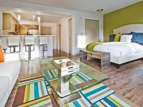 The Noble Apartments in Seattle, WA - Foto de edificio - Interior Photo