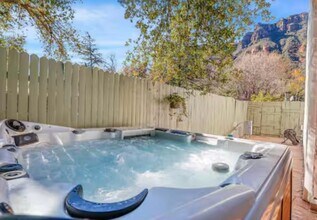 51 Julie Ln in Sedona, AZ - Building Photo - Building Photo