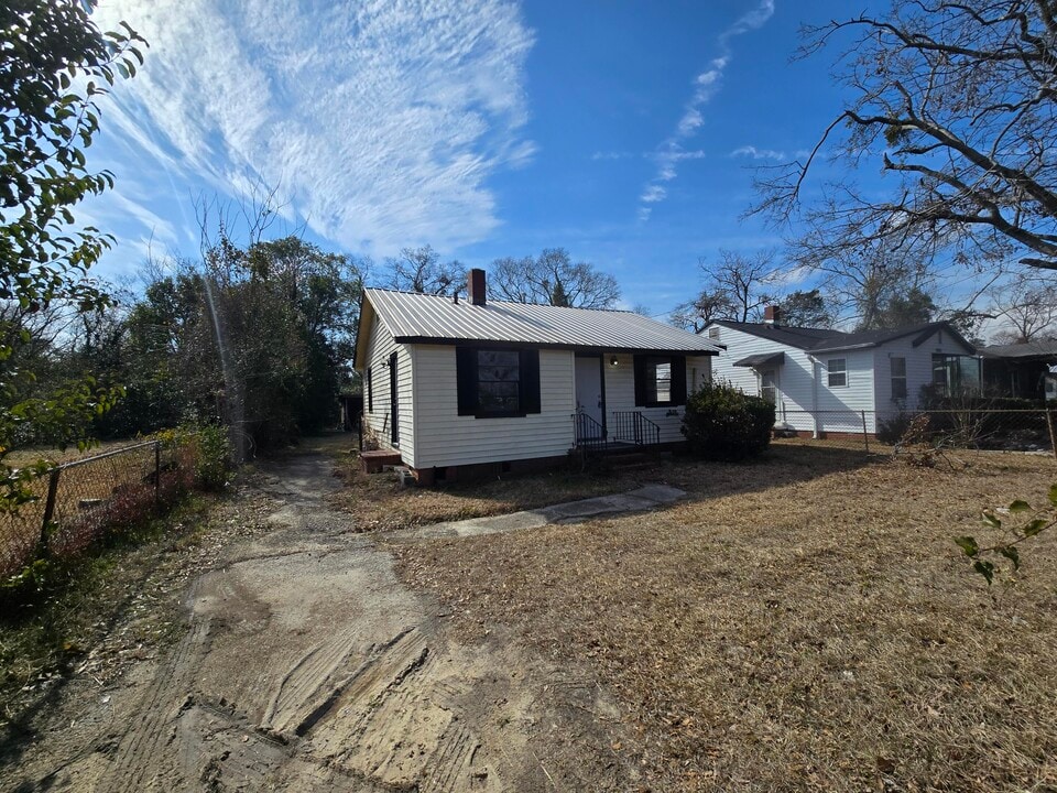 1520 Koger St in Augusta, GA - Building Photo