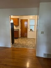 203 N 7th St in Mascoutah, IL - Building Photo - Building Photo