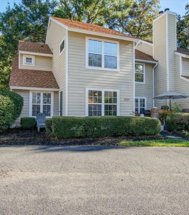 1039 Planters Pl in Mount Pleasant, SC - Building Photo