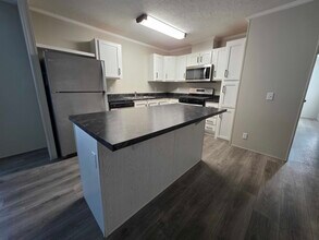 3618 Juniper St in Village of Clarkston, MI - Building Photo - Building Photo