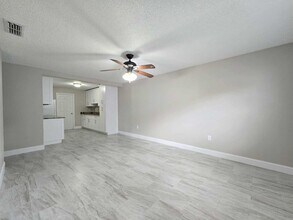 5545 Gaur Ln in Lakeland, FL - Building Photo - Building Photo