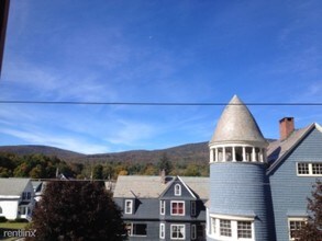 50 Pleasant St in Ludlow, VT - Building Photo - Building Photo