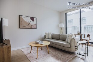 200 Mesnager St in Los Angeles, CA - Building Photo