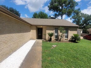 1010 Red Rock Canyon Dr in Katy, TX - Building Photo - Building Photo