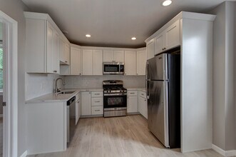 2646 Melvin Ave, Unit Apt A in Brentwood, MO - Building Photo - Building Photo
