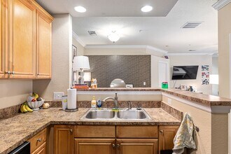 1142 SW 9th Rd in Gainesville, FL - Building Photo - Building Photo