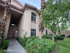 2050 W Warm Springs Rd in Henderson, NV - Building Photo