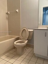 4240 NE 9th St in Homestead, FL - Building Photo - Building Photo