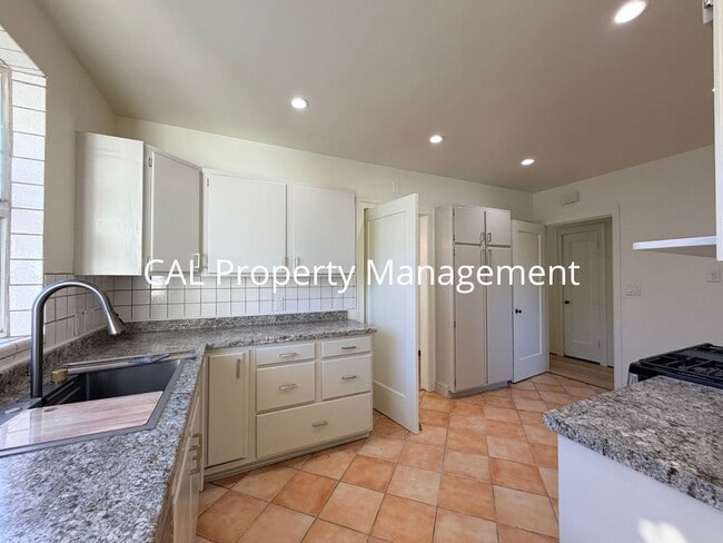property at 141 Homestead Ave