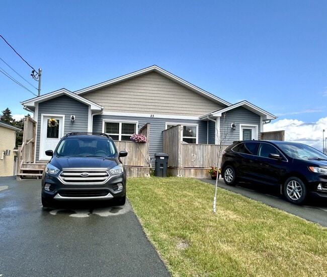 property at 23 Albany Pl