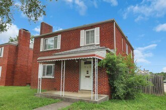 404 S Chase Ave in Columbus, OH - Building Photo - Building Photo