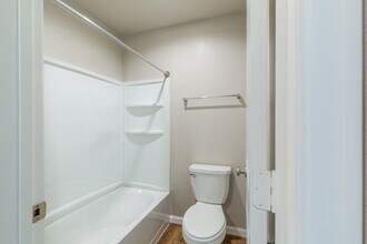 203 Park Place Cir in Waller, TX - Building Photo - Building Photo