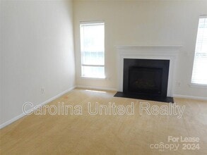 1058 Pepperwood Pl in Lake Wylie, SC - Building Photo - Building Photo
