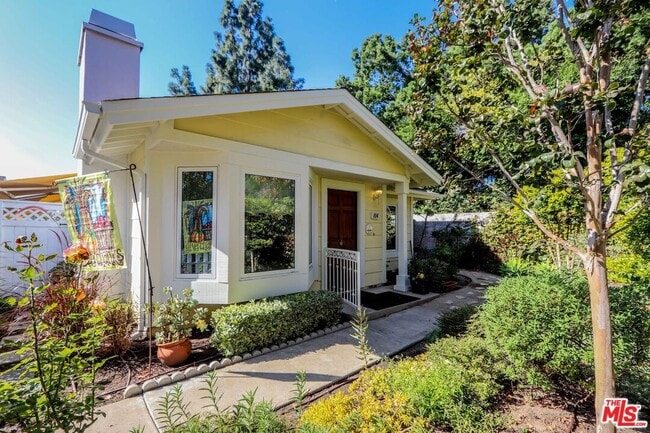 104 Windjammer in Irvine, CA - Building Photo - Building Photo
