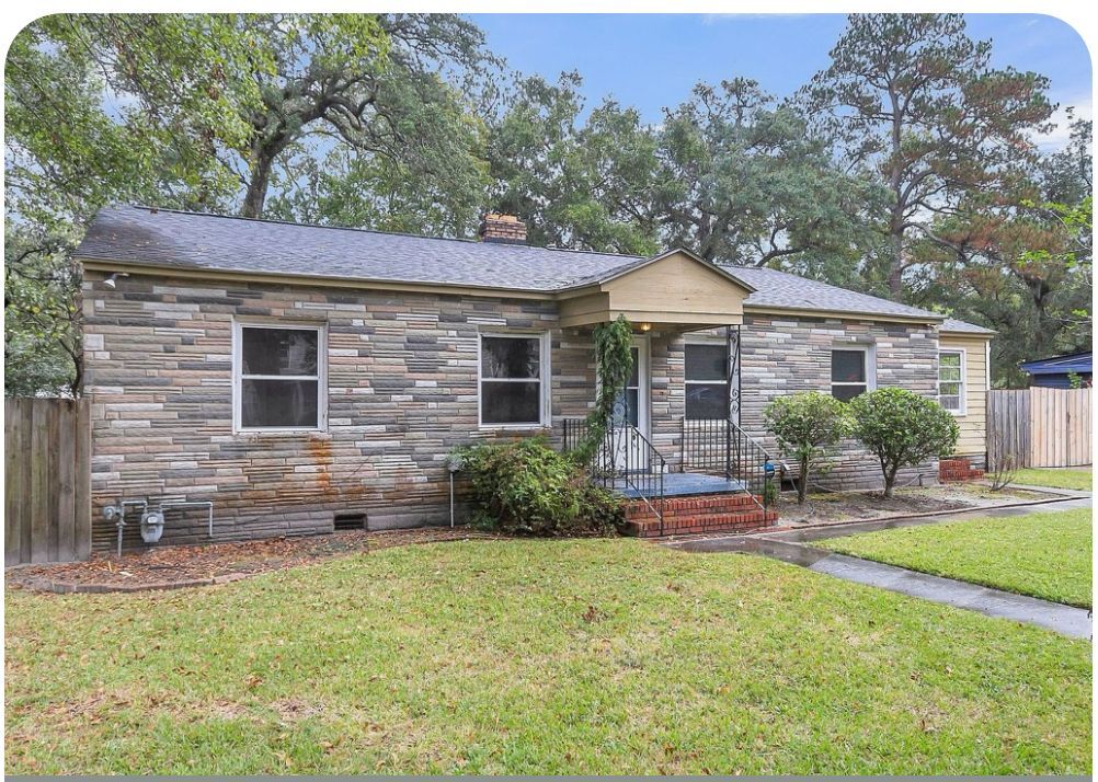 16 Oak Forest Dr in Charleston, SC - Building Photo