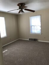 2320 2nd Ave N in Grand Forks, ND - Building Photo - Building Photo