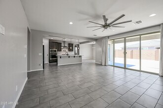 11069 W Hadley St in Avondale, AZ - Building Photo - Building Photo