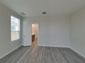 1605 Mexican Heather Dr in Leander, TX - Building Photo - Building Photo