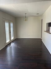 6111 Quiet Village Ct in Houston, TX - Building Photo - Building Photo