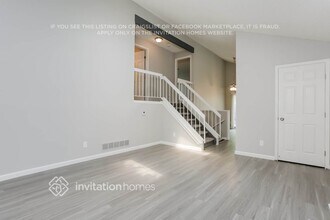 19471 E Navarro Dr in Aurora, CO - Building Photo - Building Photo