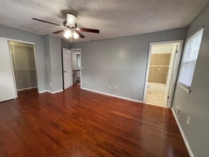 577 Berlant Ave in Roselle, NJ - Building Photo - Building Photo