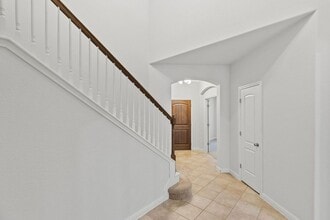 2430 Santa Barbara Loop in Round Rock, TX - Building Photo - Building Photo