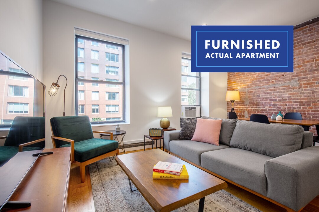 110 W 79th St-Unit -2 in New York, NY - Building Photo